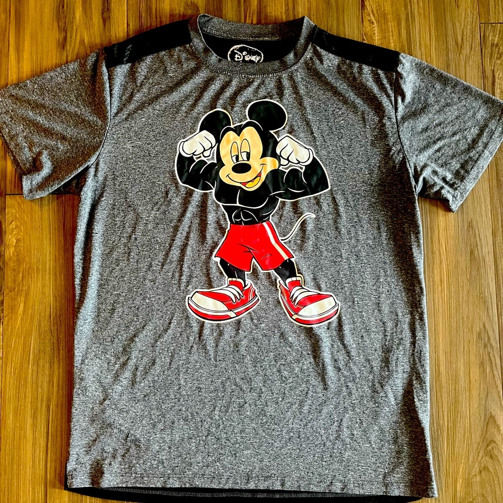 Disney licensed Mickey Flex Workout shirt. Very eye catching shirt!